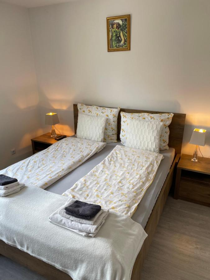 Prestige Apartament Елблаг Екстериор снимка